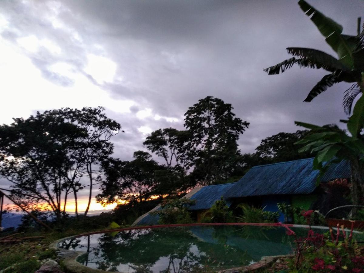 Posadamanduka Eco-Hostel บิยาบิเซนซิโอ ภายนอก รูปภาพ