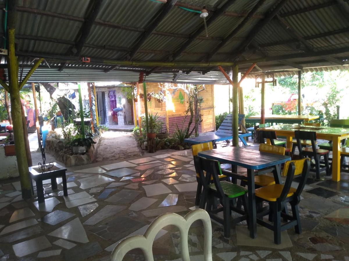 Posadamanduka Eco-Hostel บิยาบิเซนซิโอ ภายนอก รูปภาพ