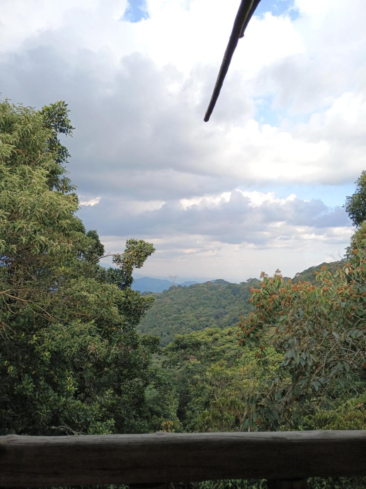 Posadamanduka Eco-Hostel บิยาบิเซนซิโอ ภายนอก รูปภาพ