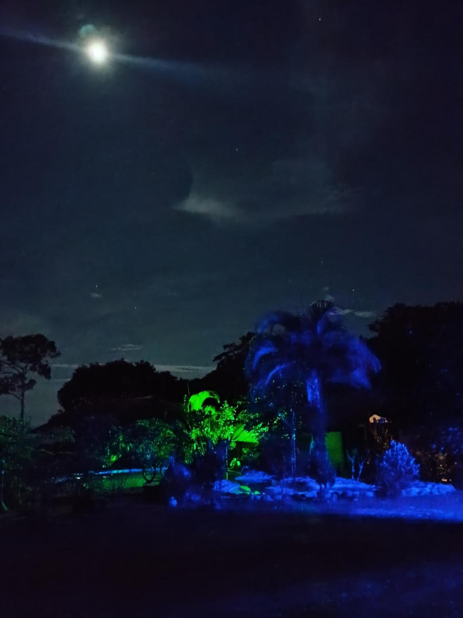 Posadamanduka Eco-Hostel บิยาบิเซนซิโอ ภายนอก รูปภาพ