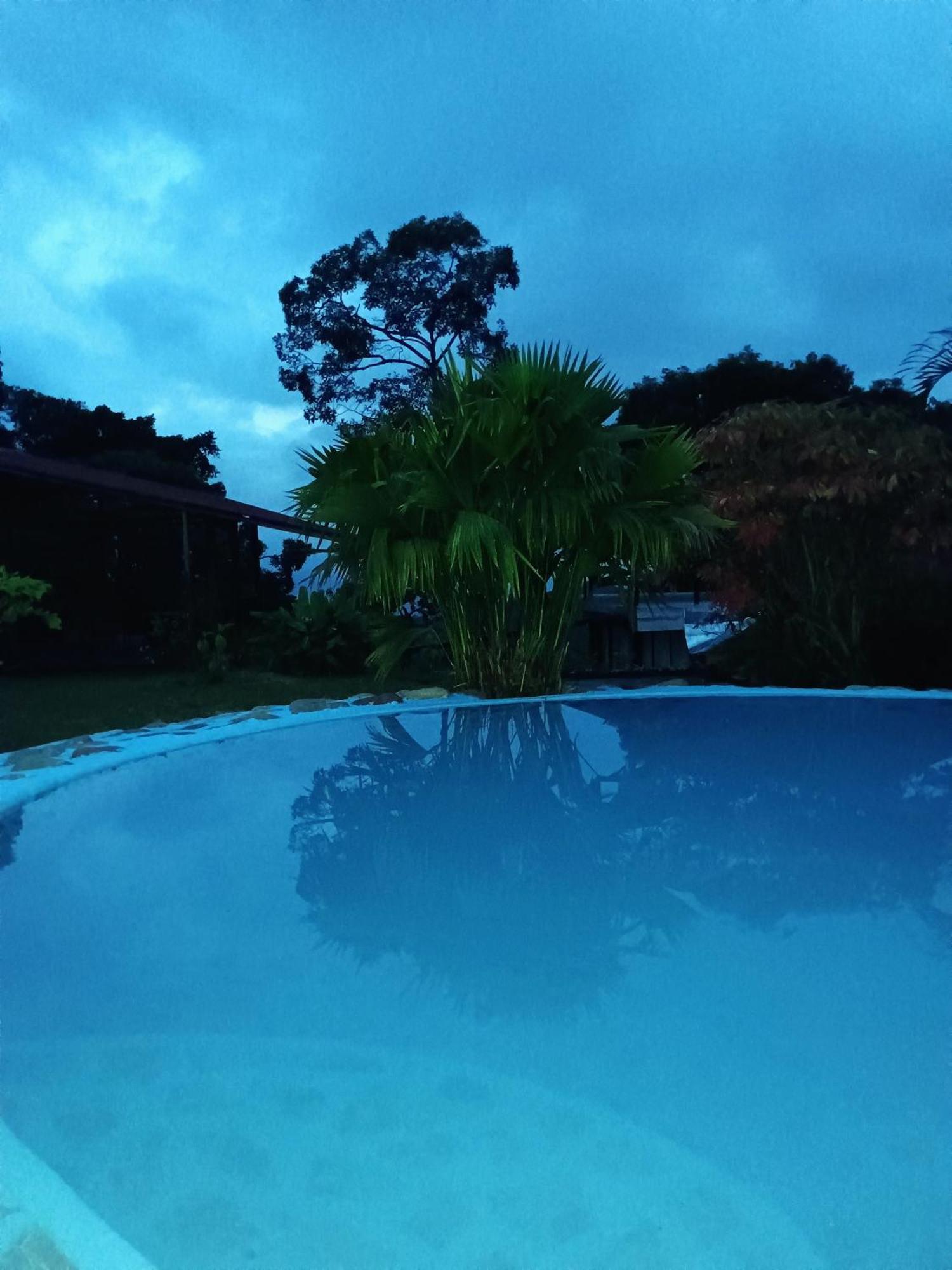 Posadamanduka Eco-Hostel บิยาบิเซนซิโอ ภายนอก รูปภาพ